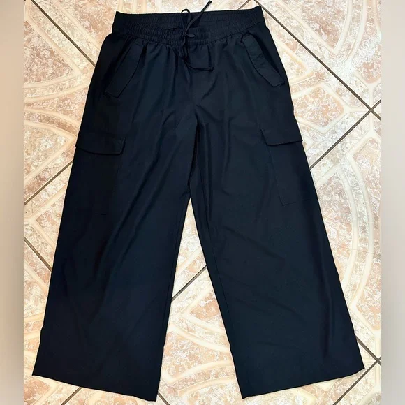 Old Navy Quick Dry StretchTech Black Wide Leg Pants High Waisted - Picture 2 of 9